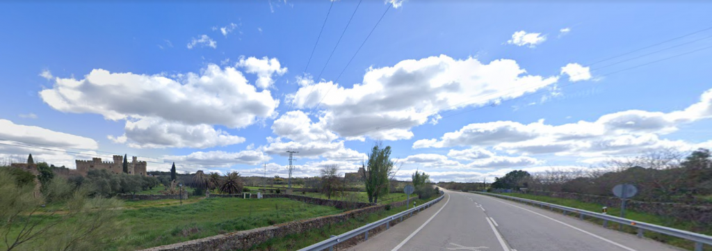 Dos heridos en accidente de moto en Valdesalor CASTILLO ARGUIJUELAS