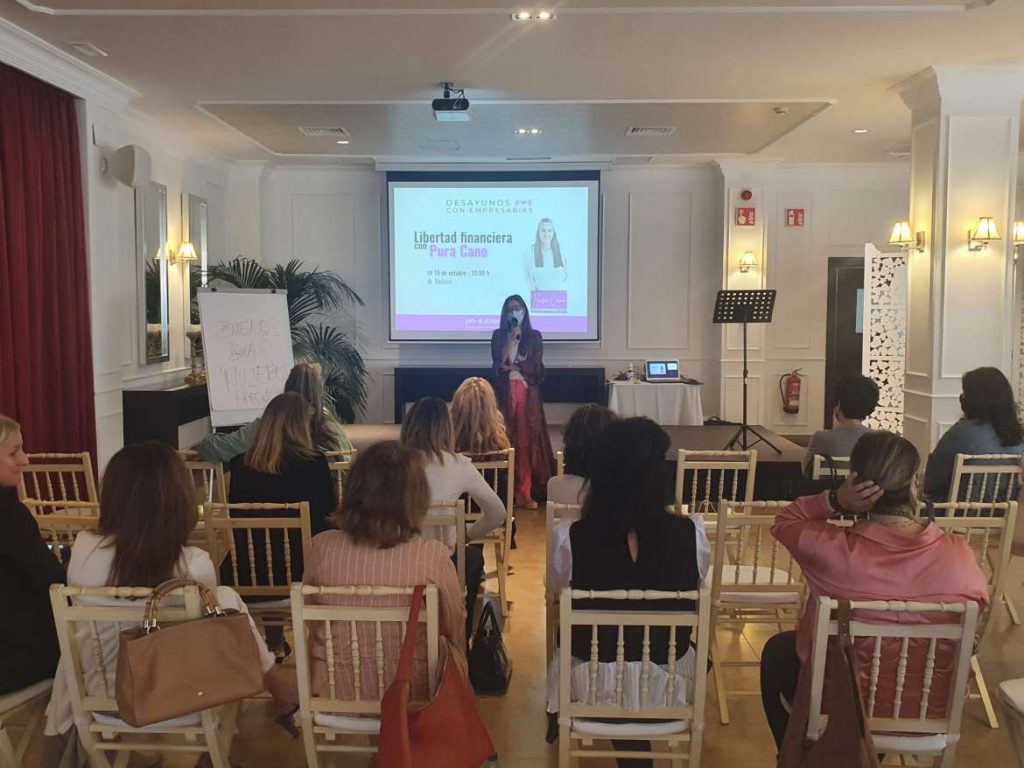 Conectadas en EME, la red profesional de mujeres vuelve con actividades varias hasta final del año EME3