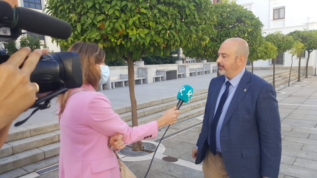 Casares, Cs Extremadura, indica que el incremento de los PGEx es para deuda y con ello hipotecar el futuro de nuestros hijos Jose Maria Casares 13 octubre 2021