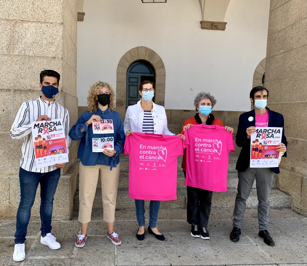 Cáceres se teñirá de rosa el próximo domingo para concienciar sobre el cáncer de mama Presentacion Marcha Rosa