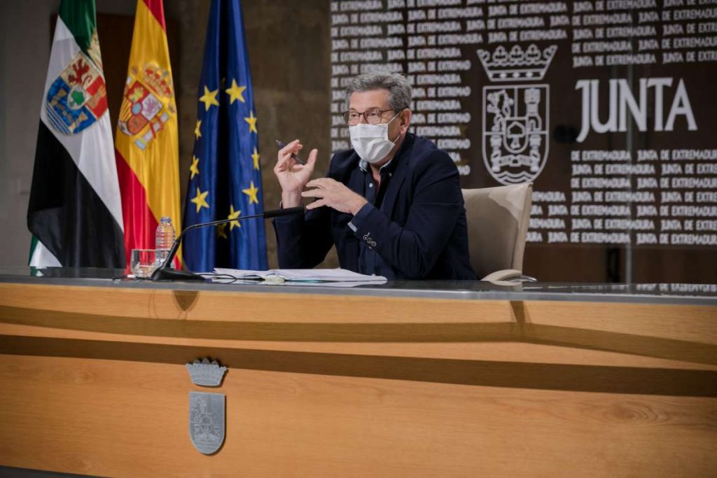Javier Luna: El tercer trimestre del año ha sido en Extremadura el del empleo femenino y el de los jóvenes javier luna