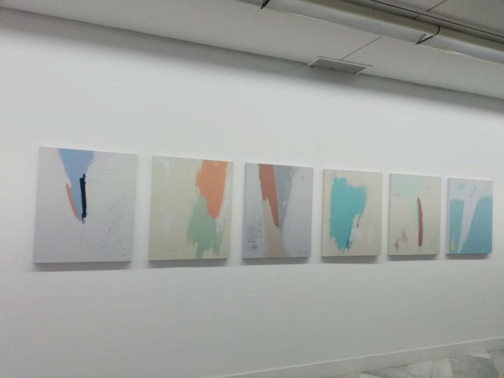 Inauguración de la exposición Variaciones de Virginia Rivas en la pacense Sala Europa expo 4