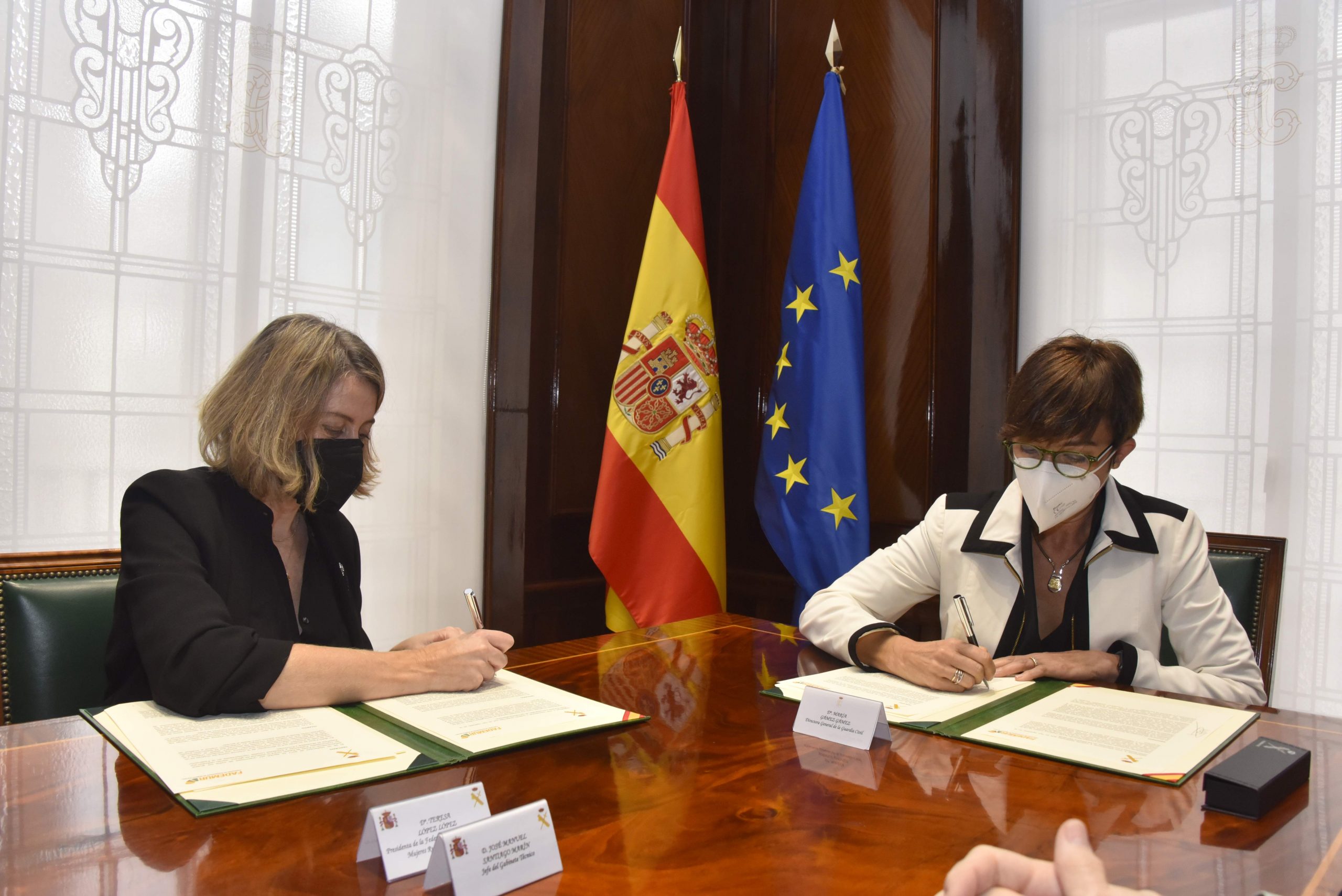 firma scaled