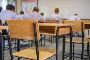 colegio aula clase ninos