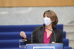 delgado deja la fiscalia general del estado tras un mandato marcado por la polemica por su cercania al gobierno