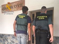 detenidos los presuntos autores del robo de 45 botellas en el restaurante atrio de caceres valoradas en 16 millones 1