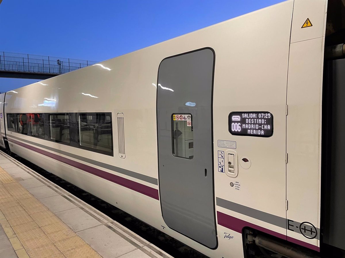 el ministerio de transportes refuerza la monitorizacion del servicio ferroviario extremeno para minimizar incidencias