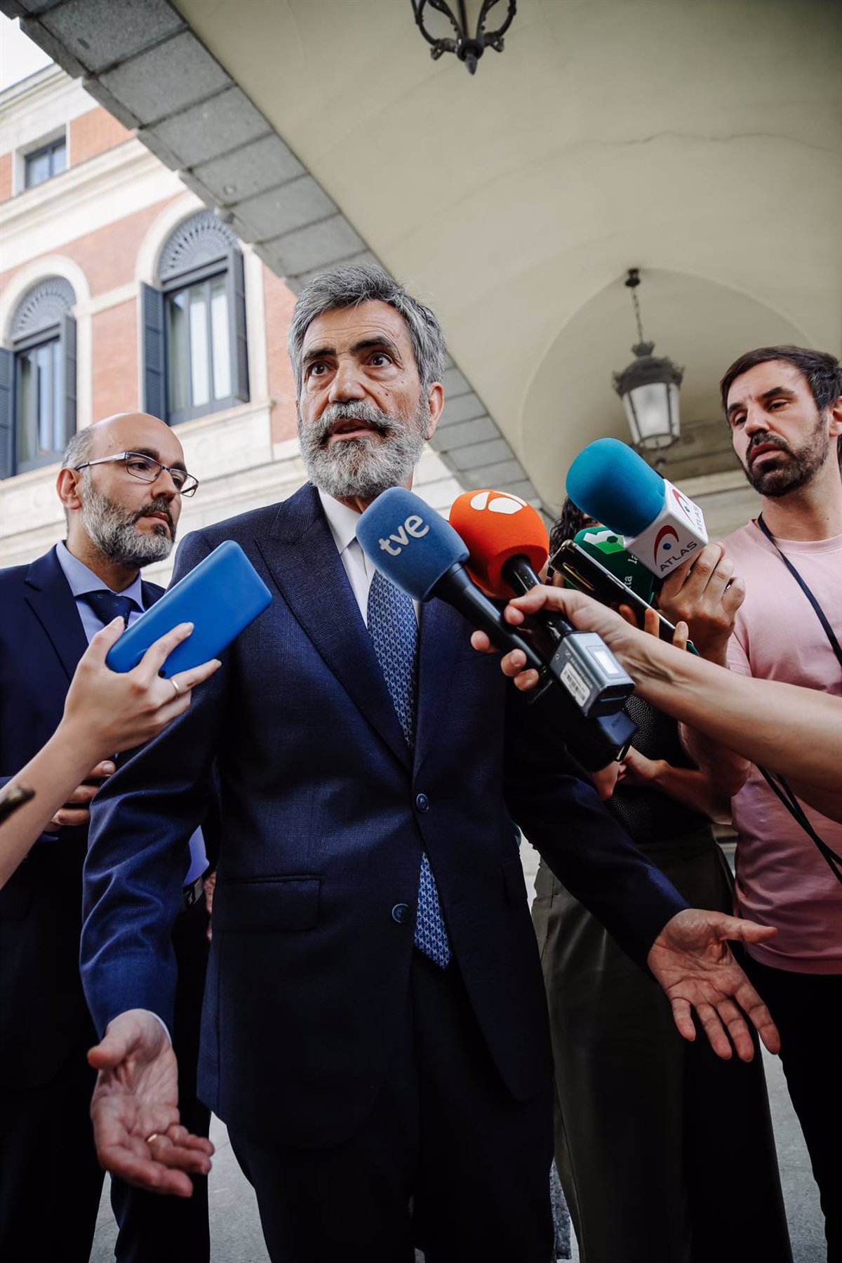 el cgpj busca candidatos al constitucional en el seno del supremo a 12 dias del pleno