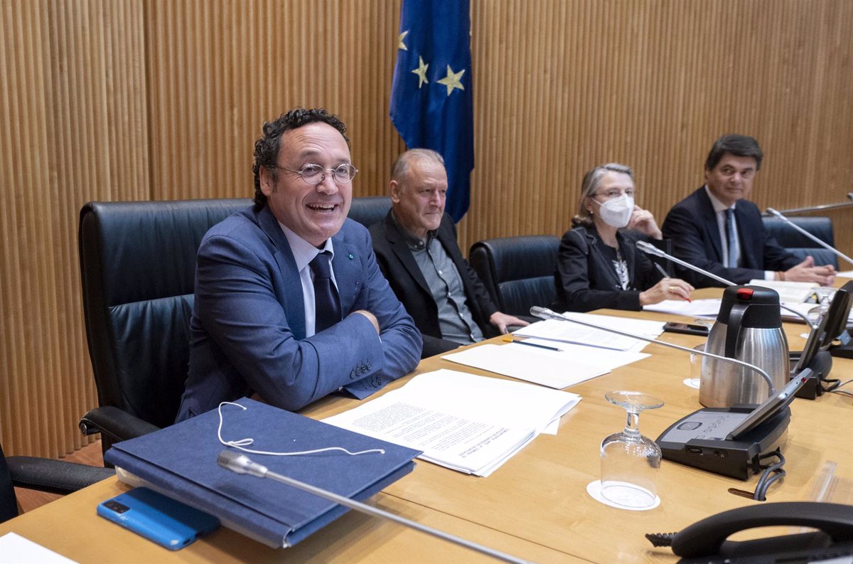 el consejo de ministros aprueba por real decreto el nombramiento del nuevo fiscal general del estado