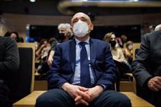 el pp pide que politicos del gobierno de suarez opinen en el senado sobre la nueva ley de memoria