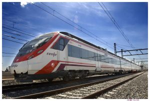 los abonos gratuitos de renfe para cercanias y media distancia se podran solicitar desde este lunes en su web