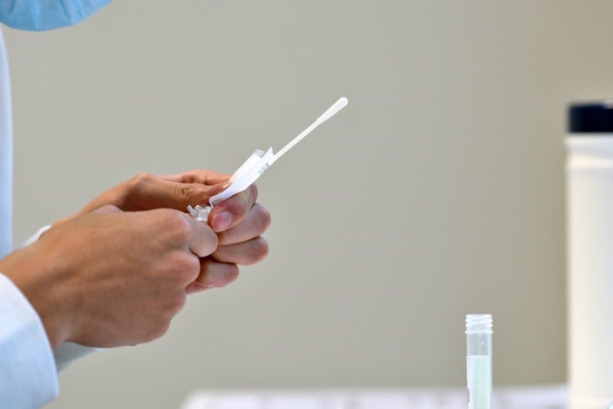los pacientes de covid 19 ingresados en extremadura caen un 34 en la ultima semana hasta los 84