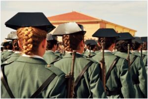 mujer guardia civil