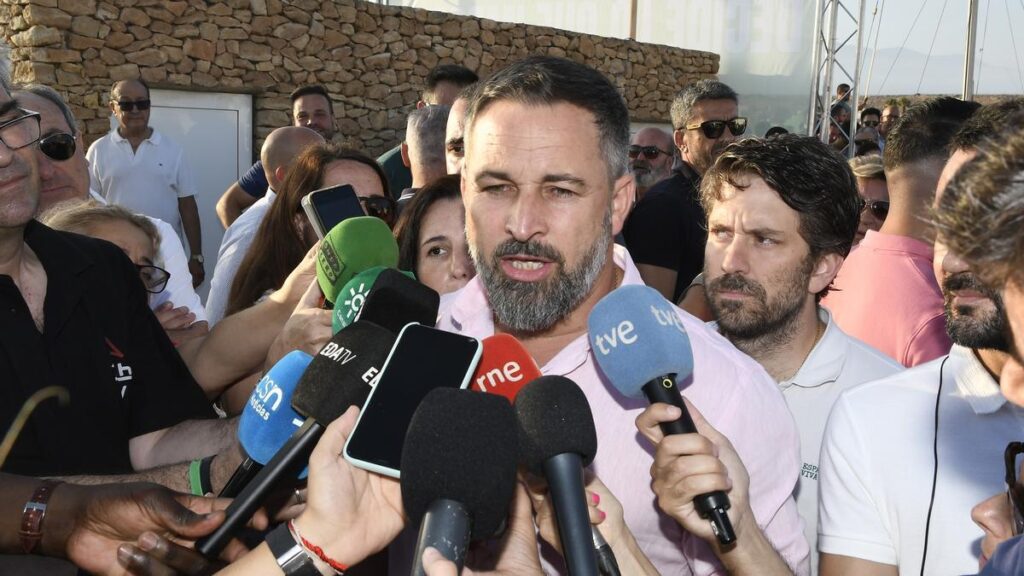 Abascal acusa a Guardiola de demonizar a Vox y responsabilizarla de que Sánchez siga en el poder abascal