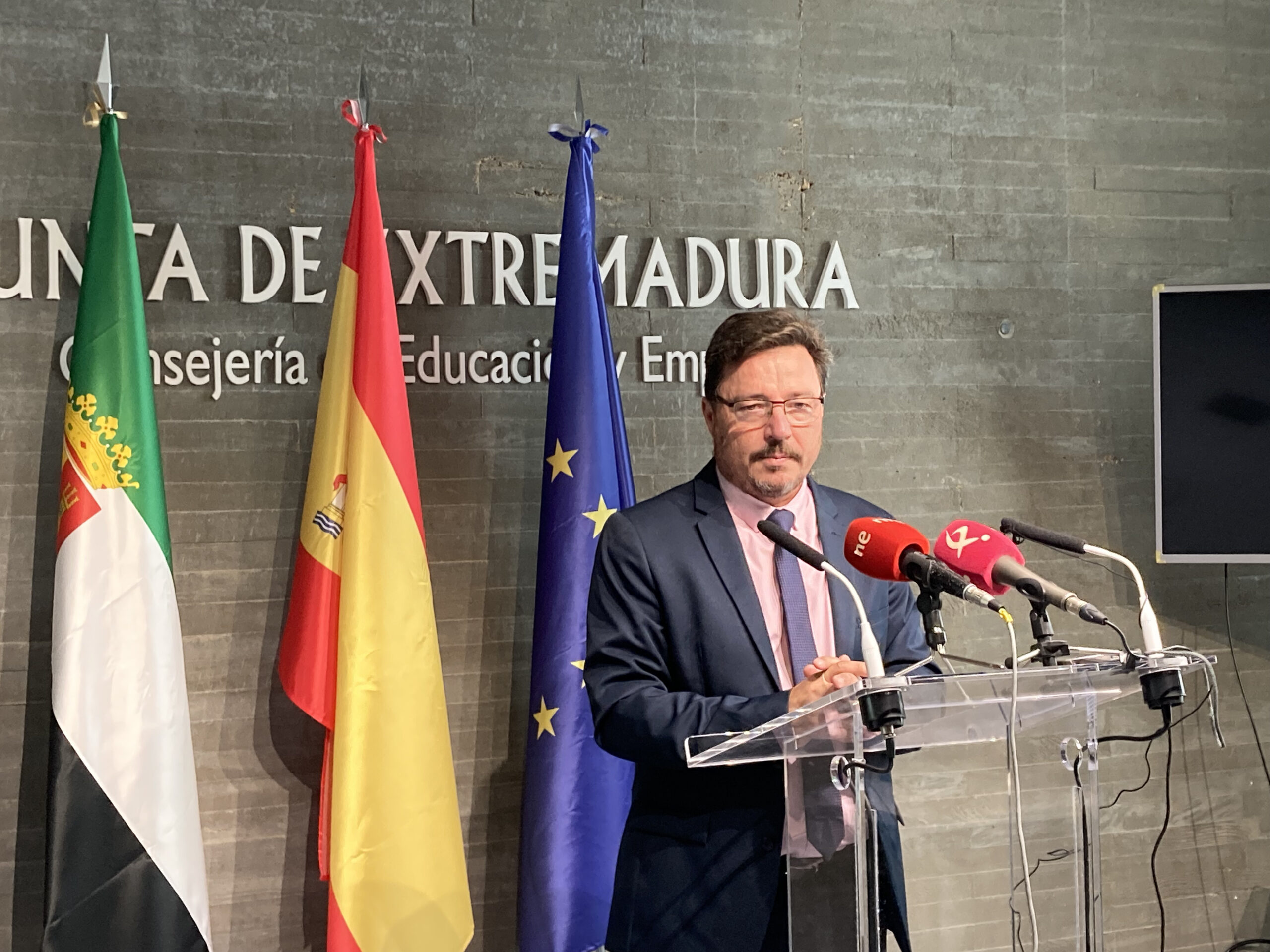 consejero economia scaled