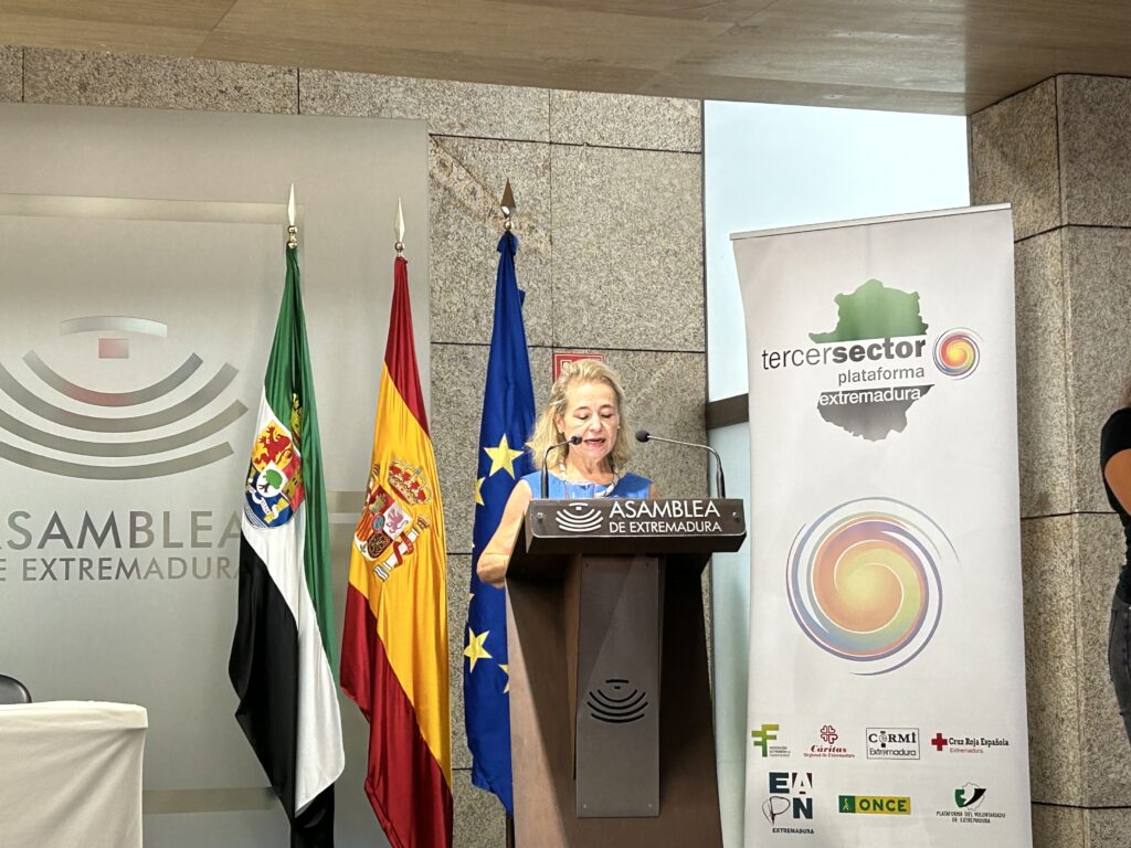 La Junta destaca el avance en la mejora de centros educativos y advierte sobre el impacto de la falta de presupuestos mercedes vaquera