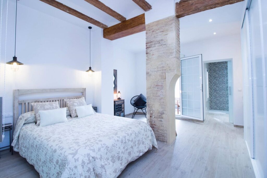 El campamento público de turismo Carlos I de Cuacos de Yuste reabrirá sus puertas después de una inversión de 2,7 millones de euros cuacos