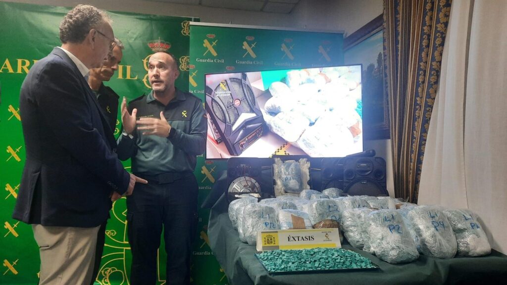 La Guardia Civil intercepta en Mérida 40 kilos de éxtasis y metanfetamina ocultos en altavoces droga 1