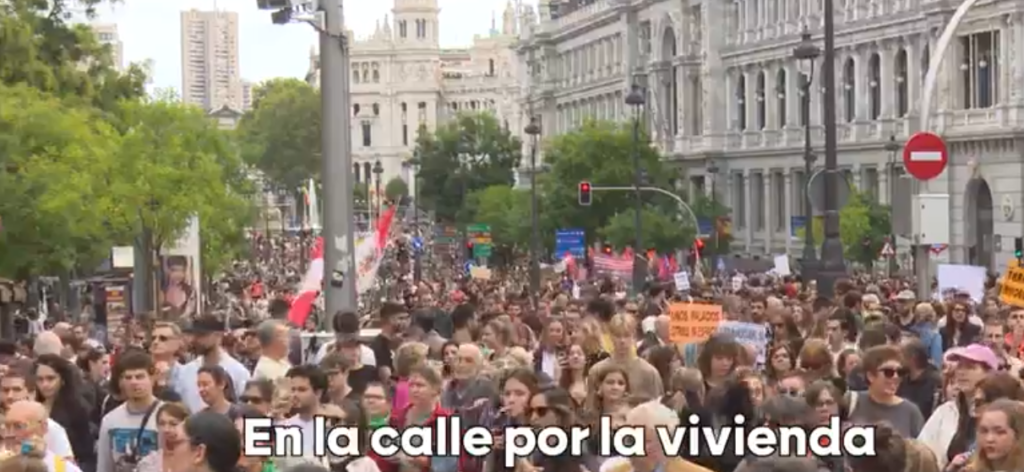 El sonido de las llaves se ha adueñado de las calles por la actual dificultad de acceso a una vivienda vivienda 1