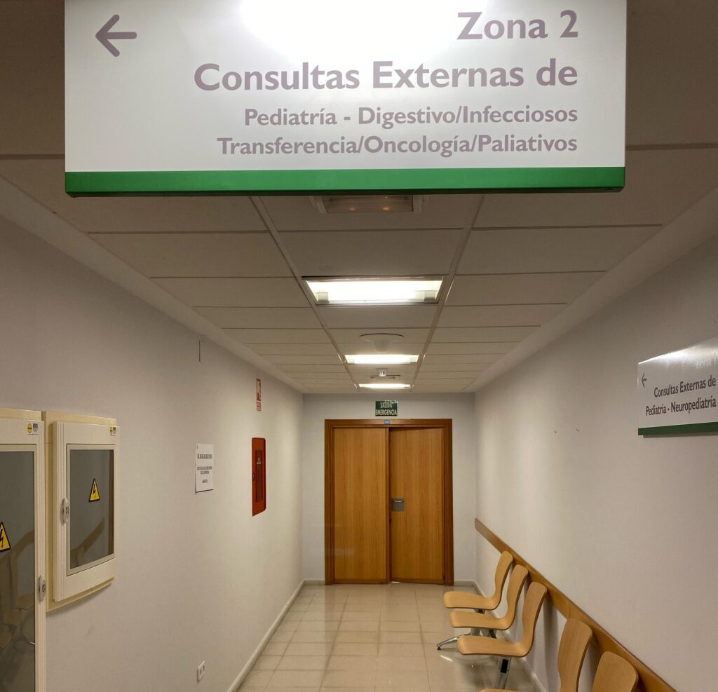 El Hospital de Badajoz estrena área pediátrica para una atención integral consulta infantil ba