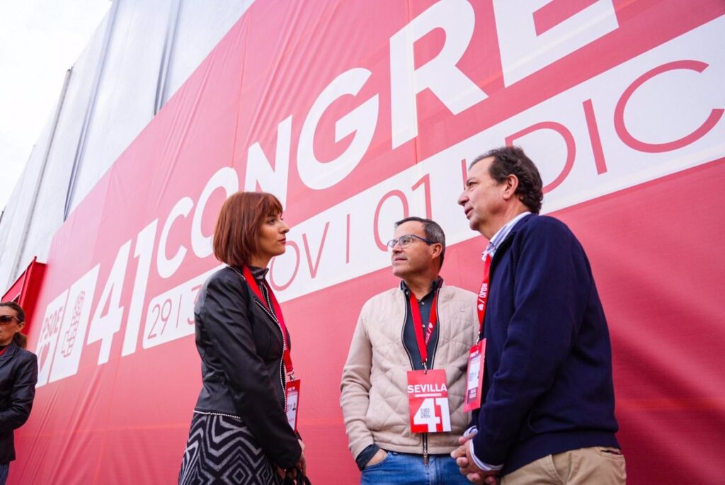 El PSOE apuesta por la continuidad y la igualdad con la incorporación de Guillermo Fernández Vara y Ana Fernández jetas psoe