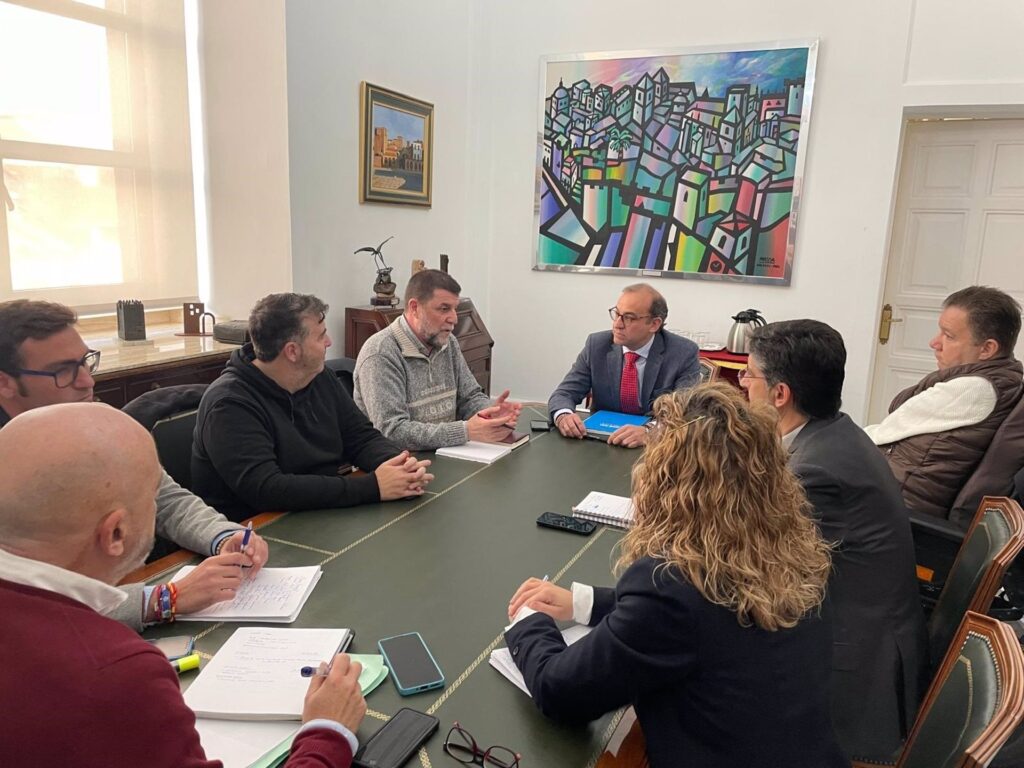 El mercadillo se ubicará provisionalmente en el Cordel de Merinas, traseras del cementerio de Cáceres mercadillo cc