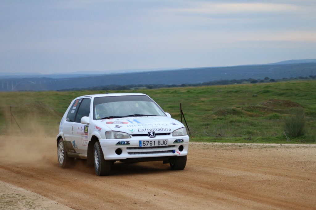 Primera victoria de la temporada en el Rallye de Cáceres Victoria en Caceres