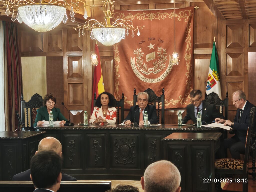 Extremadura constituye su primer Foro de Discapacidad en la sede del Colegio Notarial de Cáceres foro discapacidad