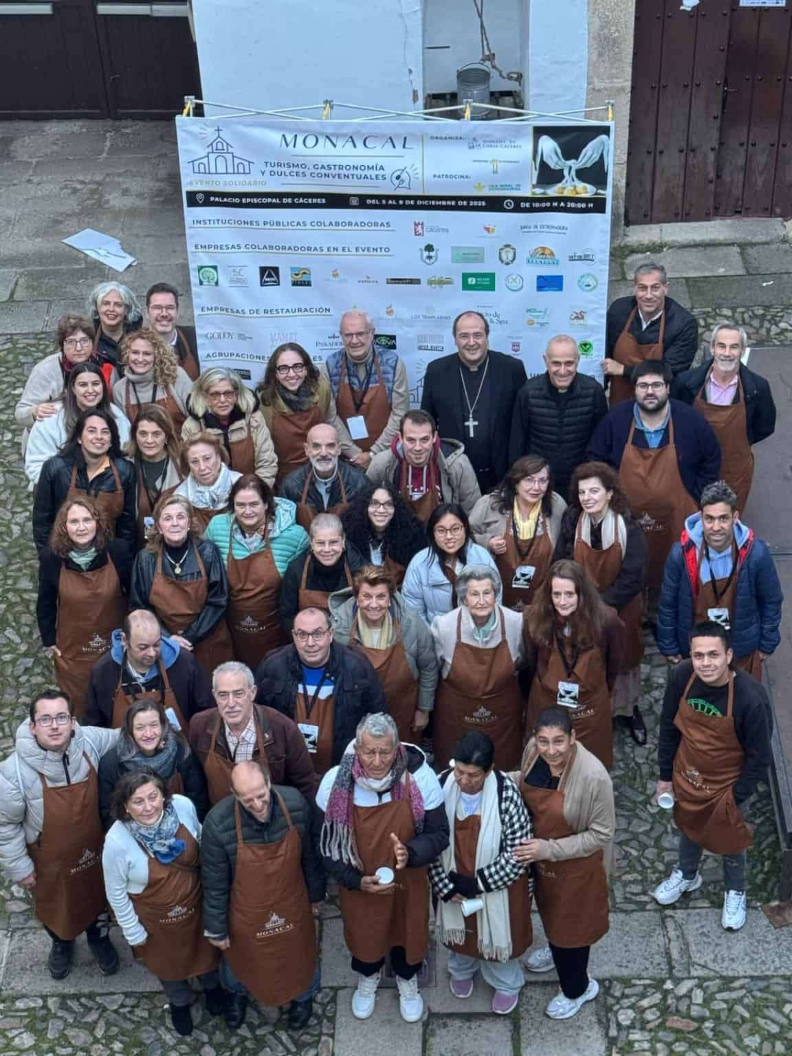 La Feria Monacal revienta previsiones: arrasa en ventas, emociona a voluntarios y deja sabor a gloria monacal 1