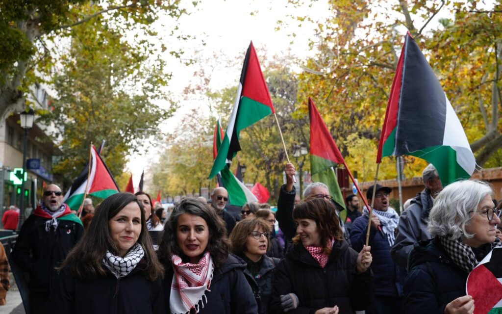 Podemos, los totalitarios unidas por extremadura