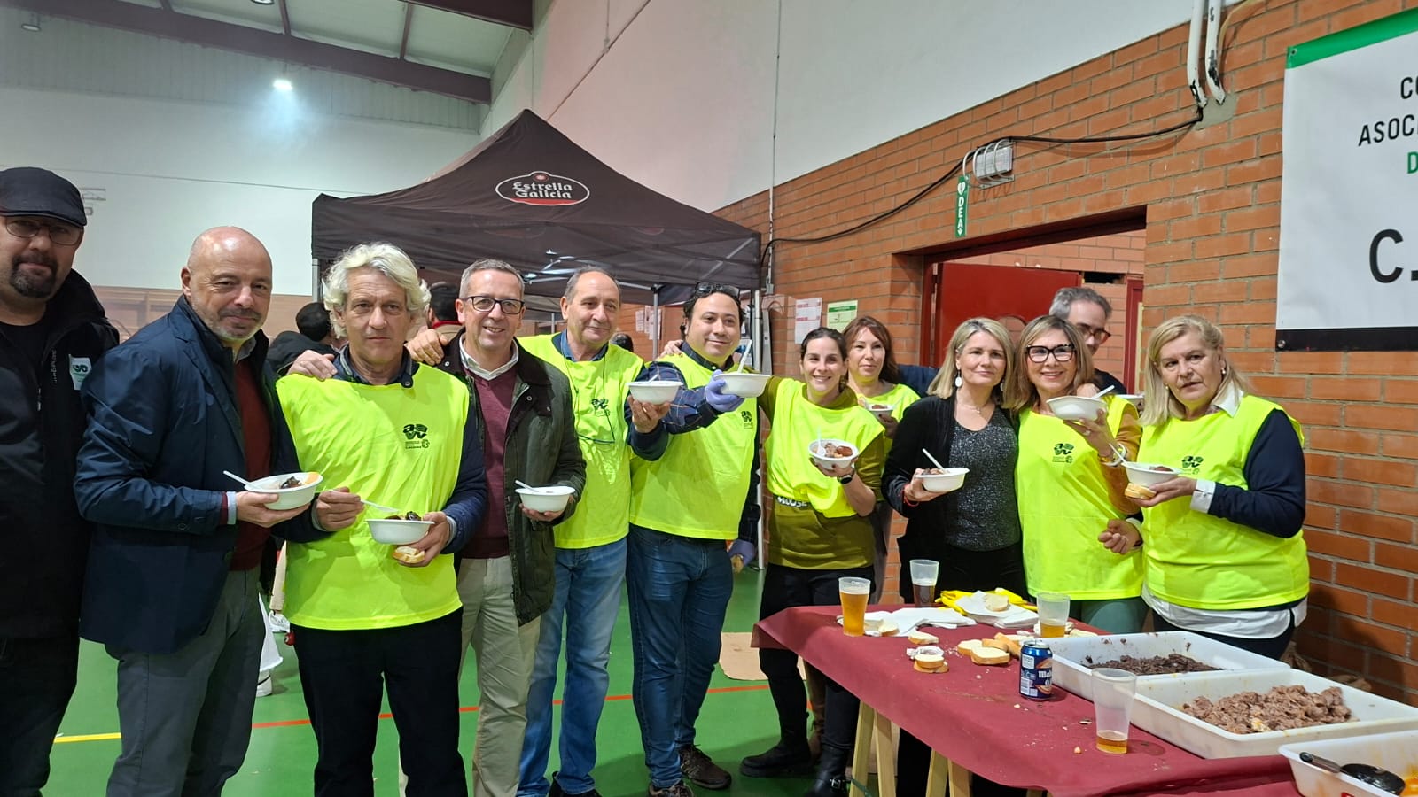 La I Convivencia Vecinal de Cáceres congrega a más de 500 personas y consolida un nuevo modelo vecinal foto 2 I Convivencia Vecinal 1