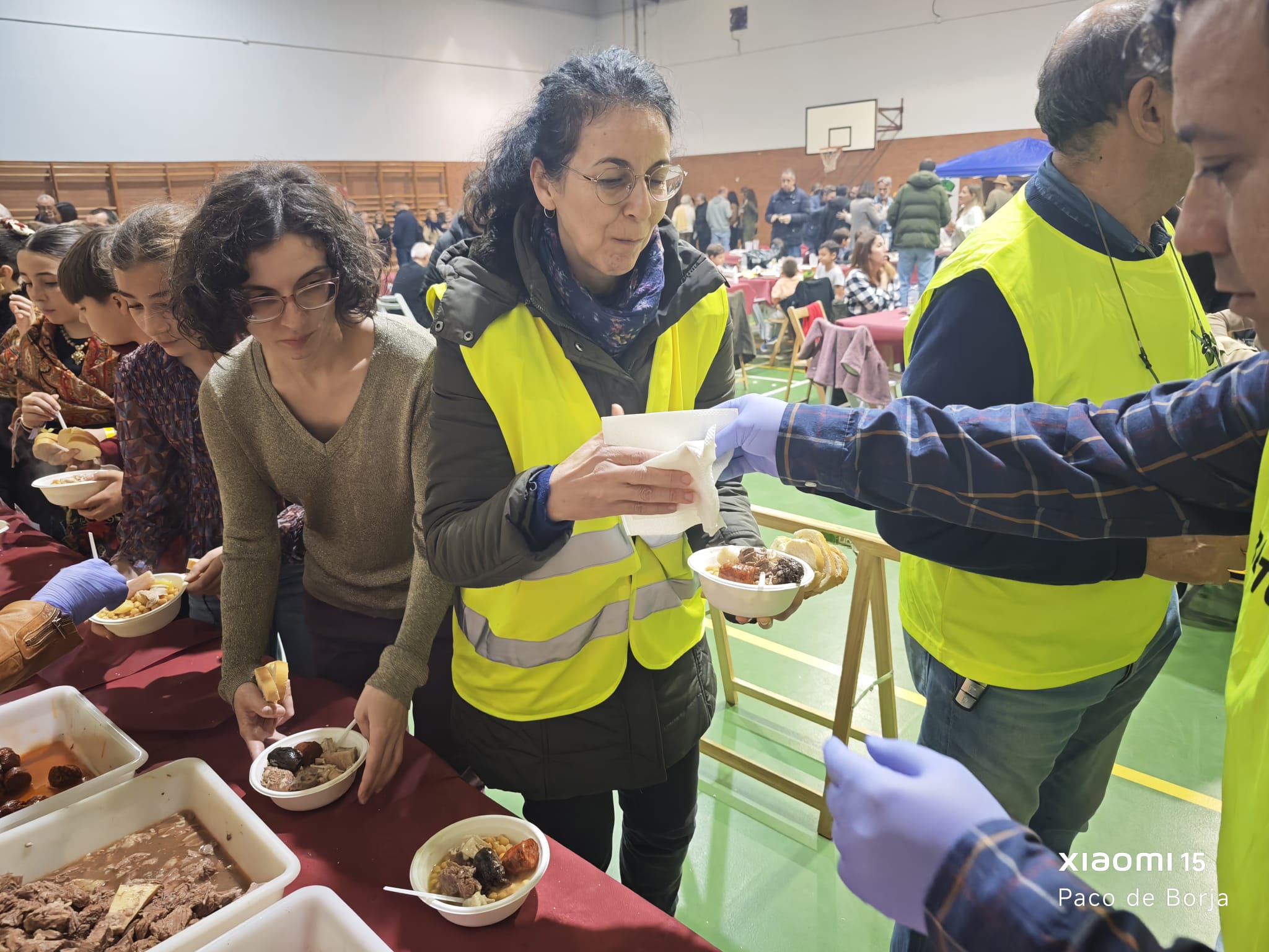 La I Convivencia Vecinal de Cáceres congrega a más de 500 personas y consolida un nuevo modelo vecinal foto 3 convivencia vecinal