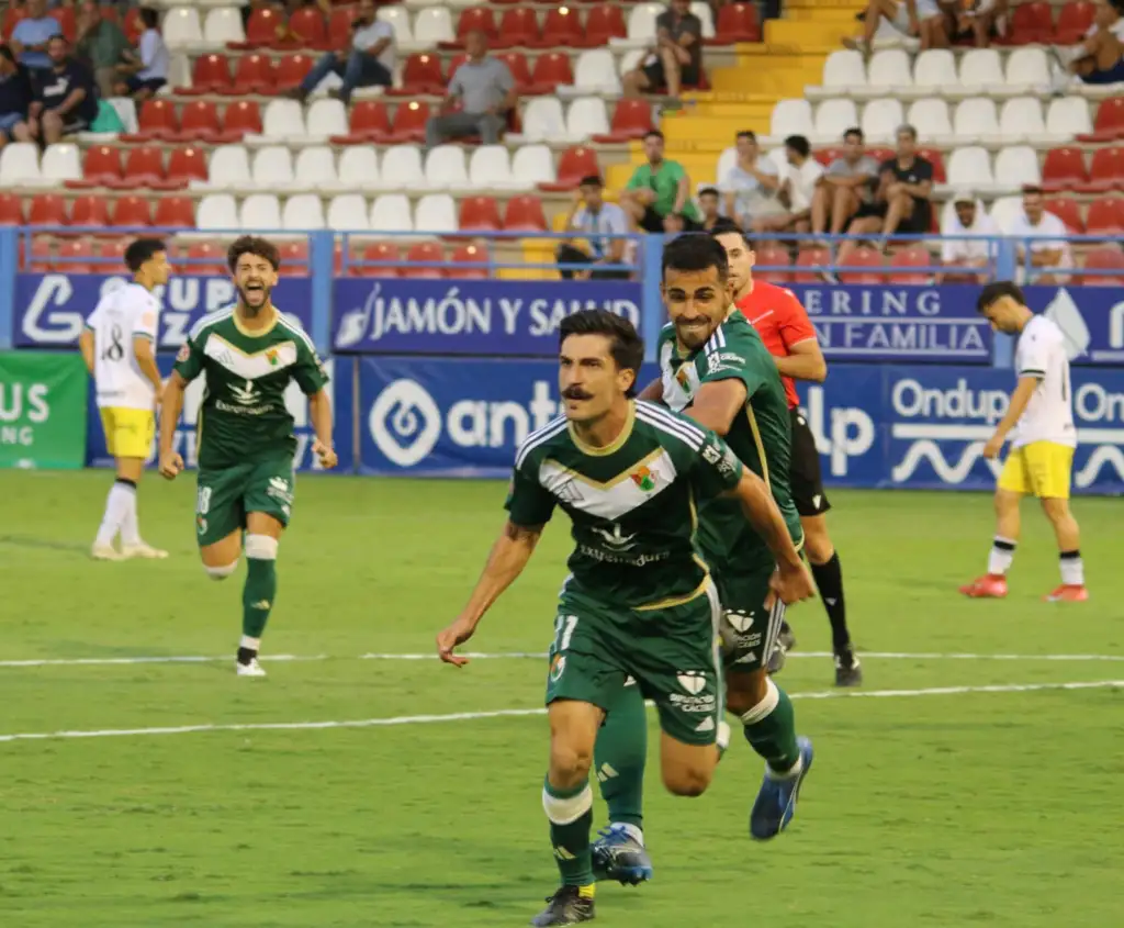 Rubén Sanchidrián: "Quedan diez finales y vamos a pelear cada una para salvar al Cacereño" WhatsApp Image 2026 03 20 at 18.05.47