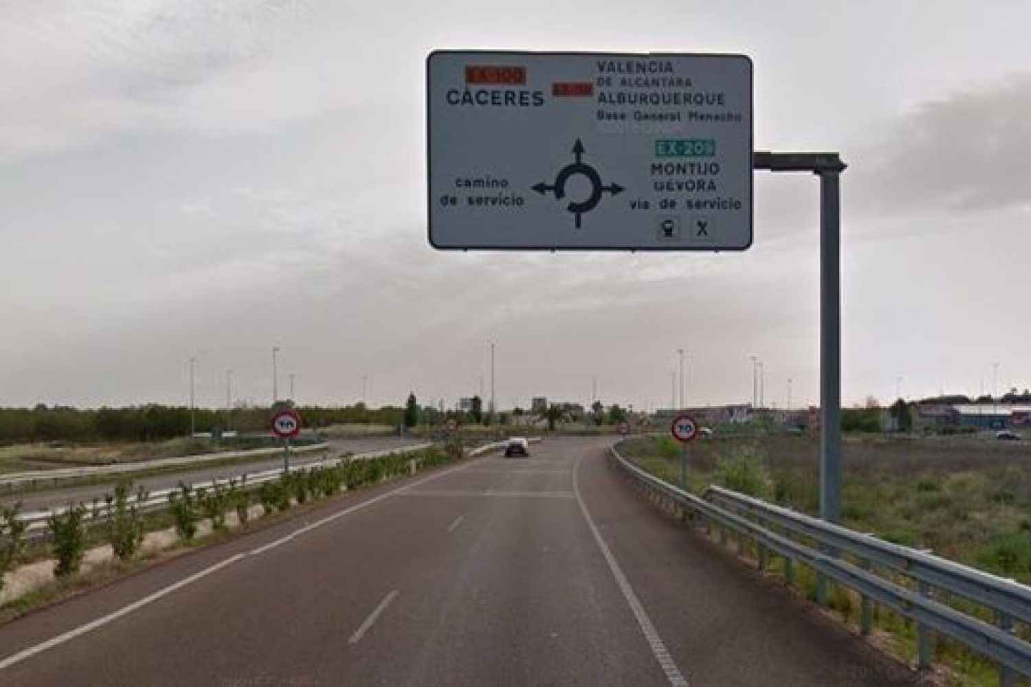 Carretera-Caceres-Badajoz-salida-ultima