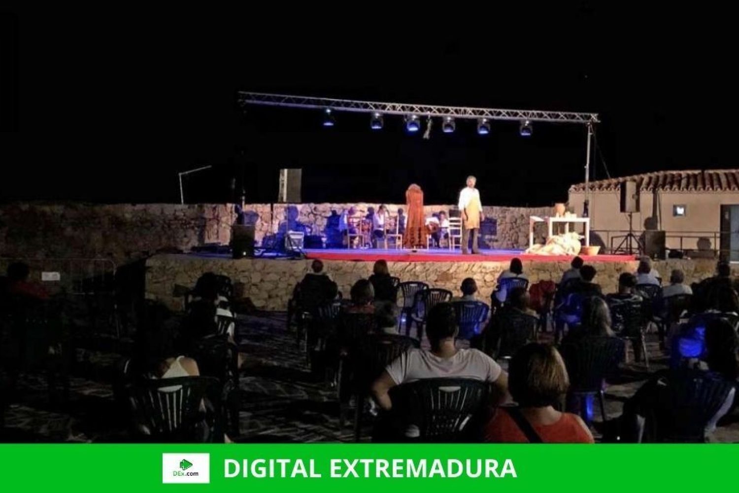 Cultura llevó a cabo 278 actividades de teatro, música y cine en 138 localidades extremeñas