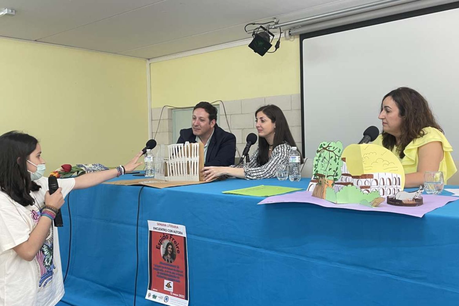 Encuentro_con_autores_5