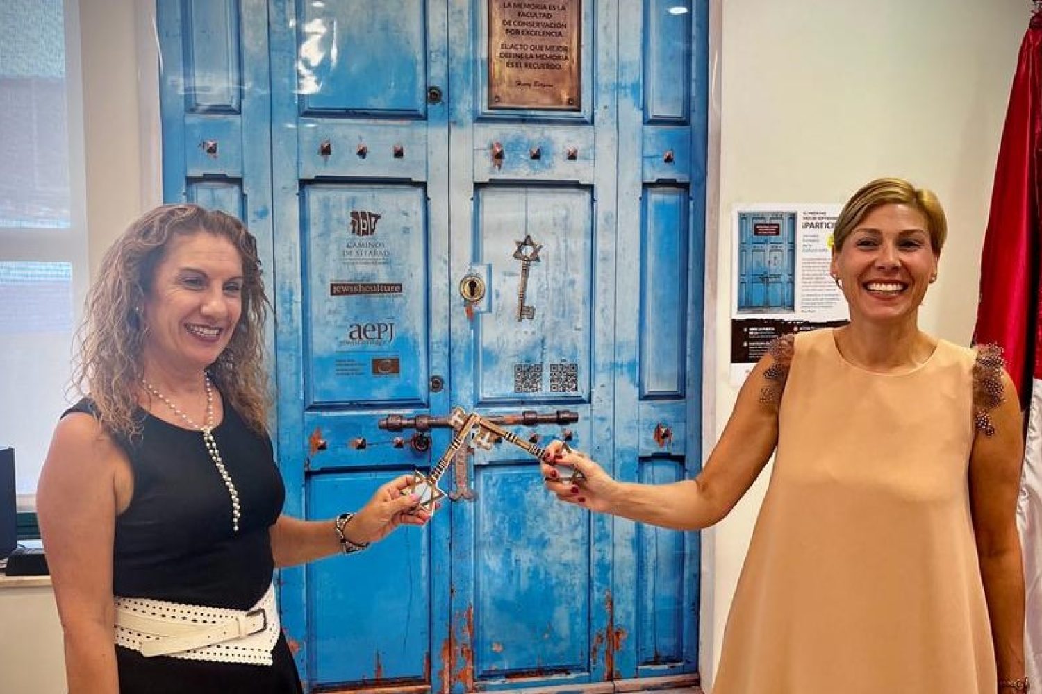 FOTO RAQUEL PRECIADOS Y AMPARO FERNÁNDEZ (2)