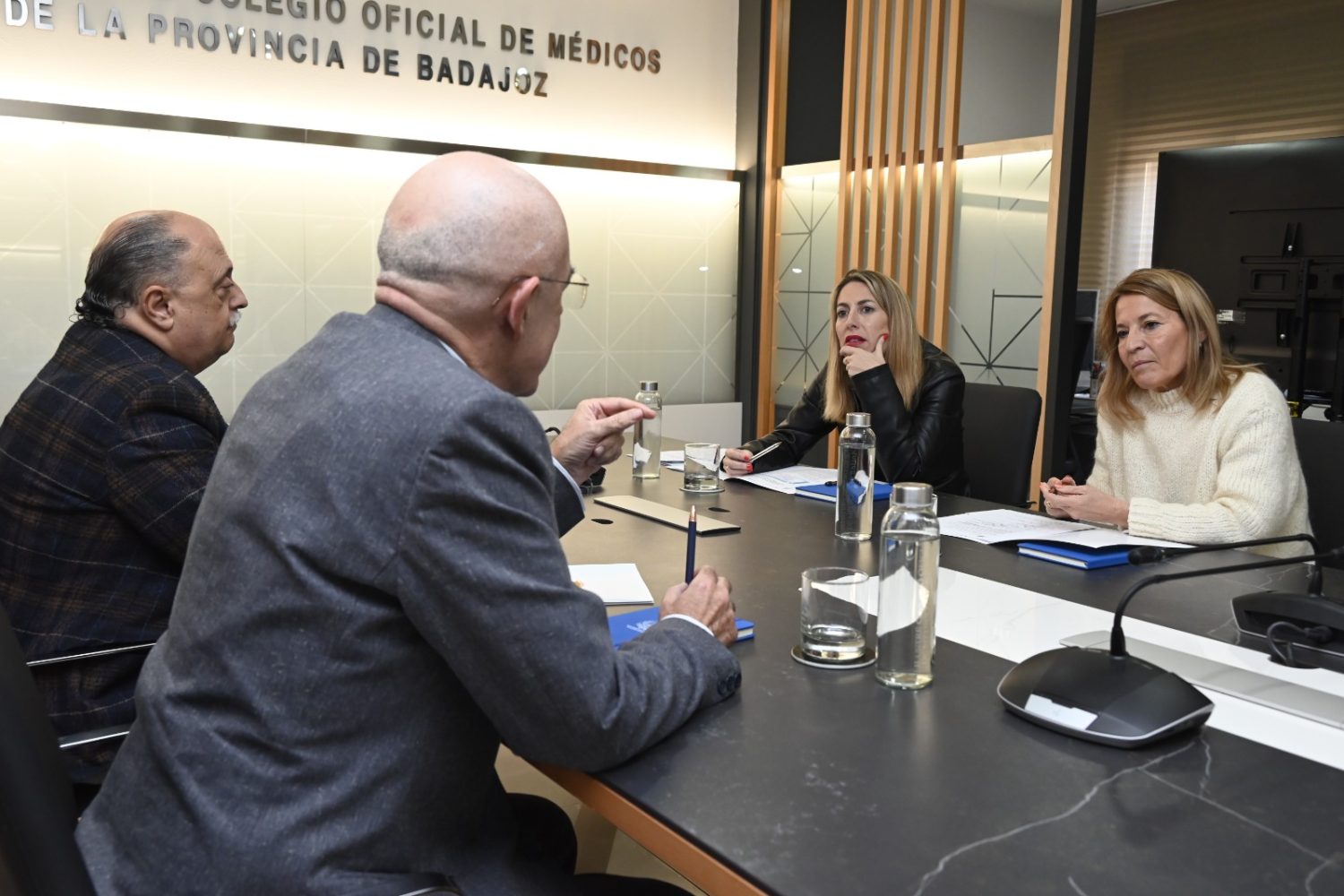 Guardiola Colegio de Médicos