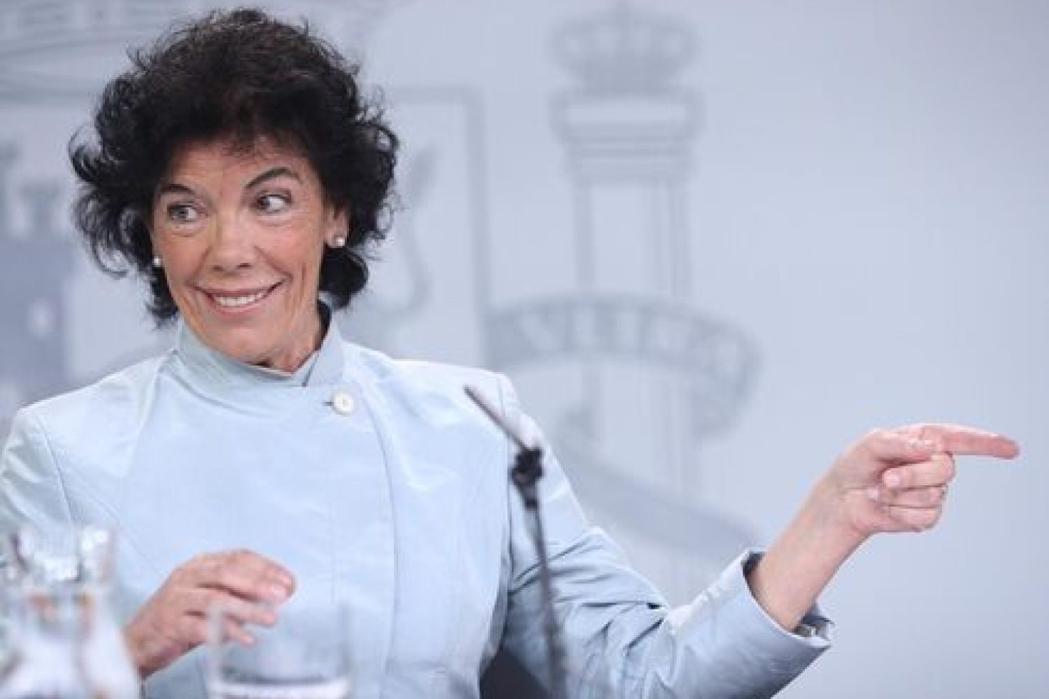Isabel Celáa.