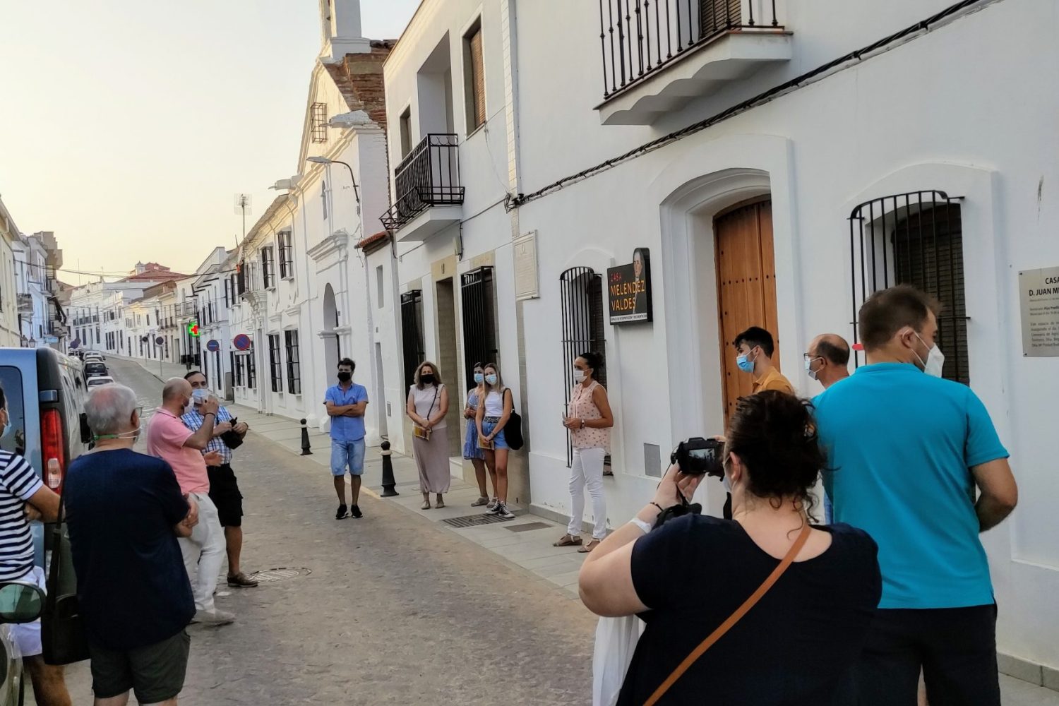 Juan Fco durante sus explicaciones en la casa de Meléndez
