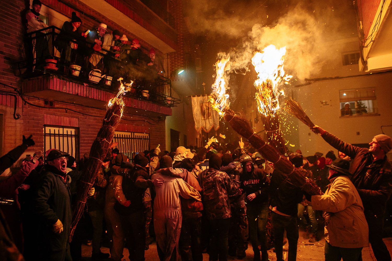 Los Escobazos de Jarandilla de la Vera_jorge armestar