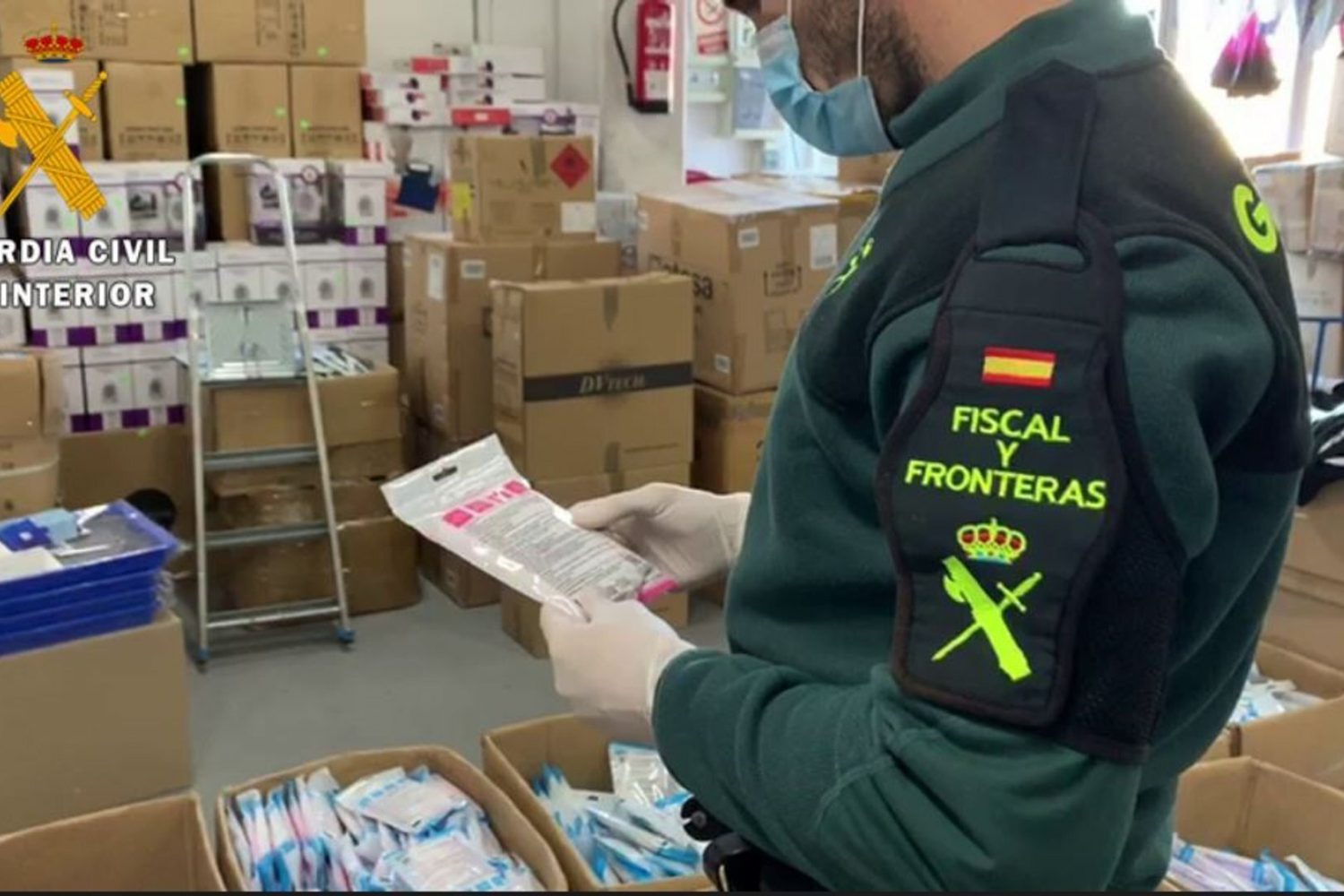 Mascarillas sin control de calidad intervenidas en Badajoz.GUARDIA CIVIL