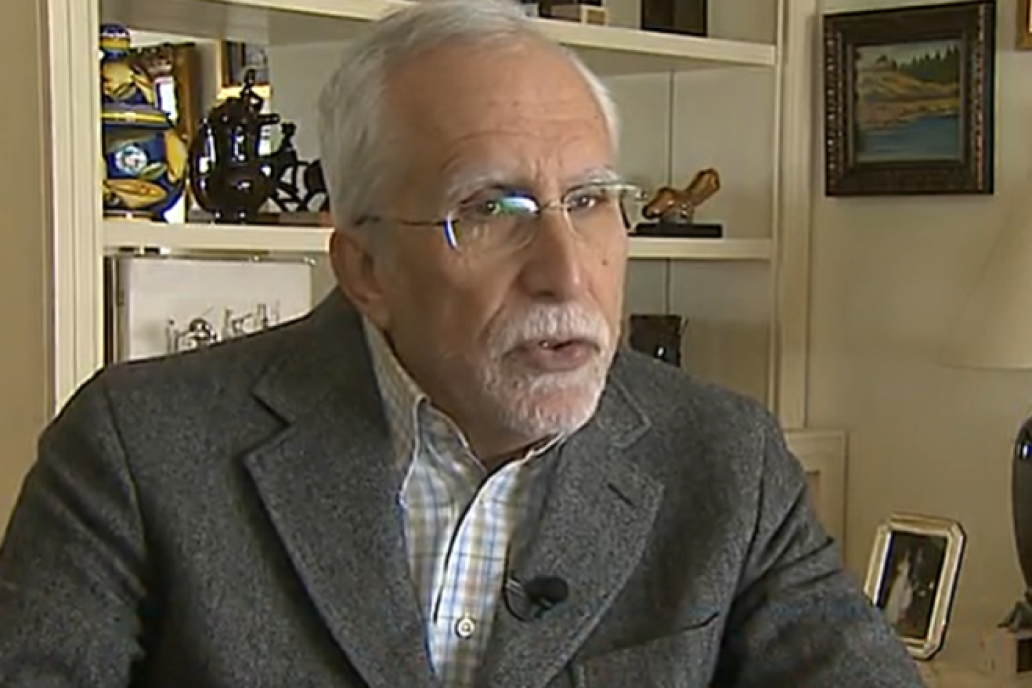 Luis Mateo.