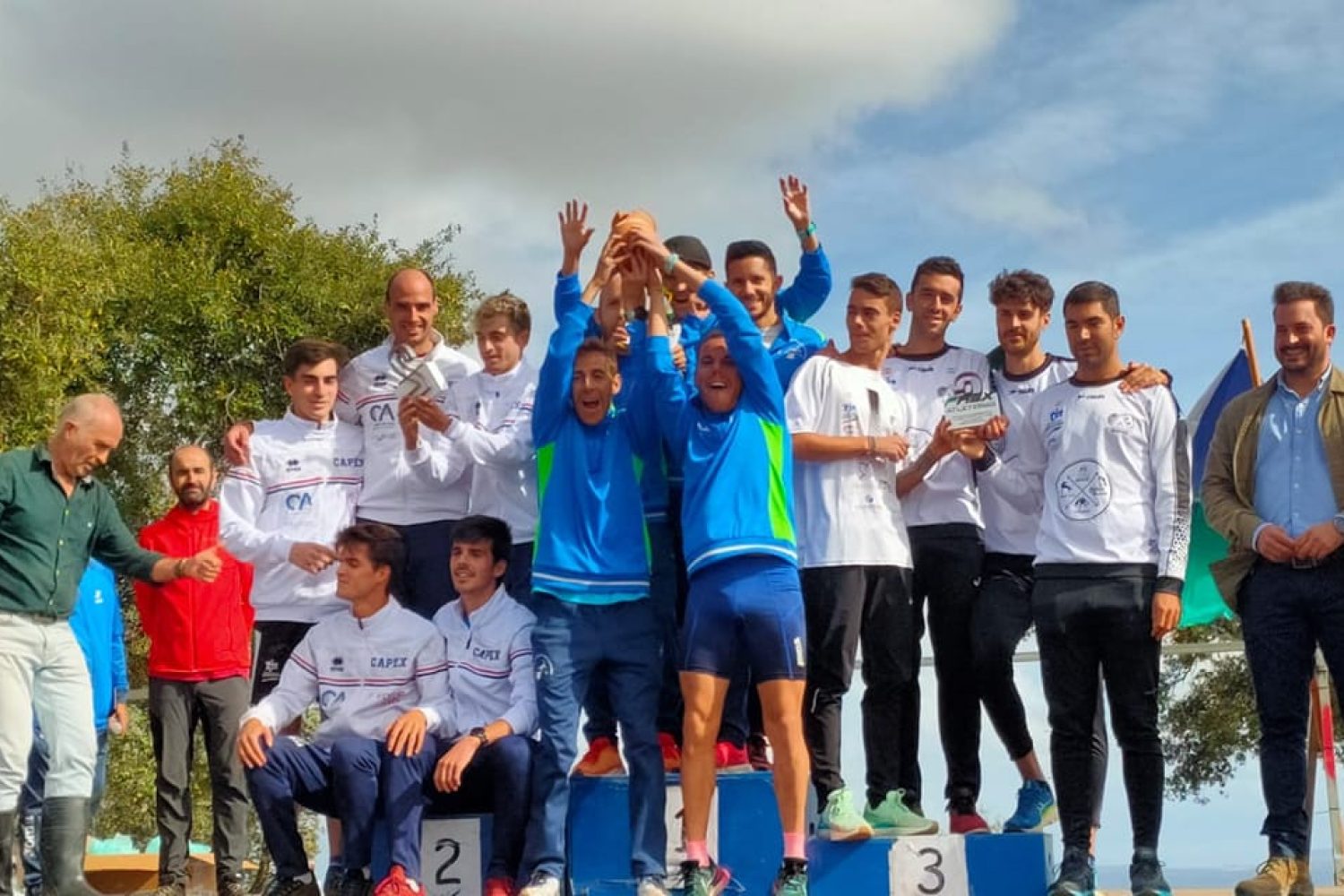Podio masculino absoluto equipos
