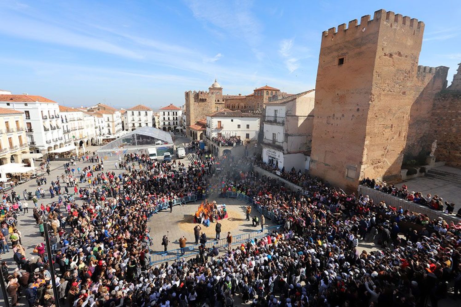Quema-pelele-caceres