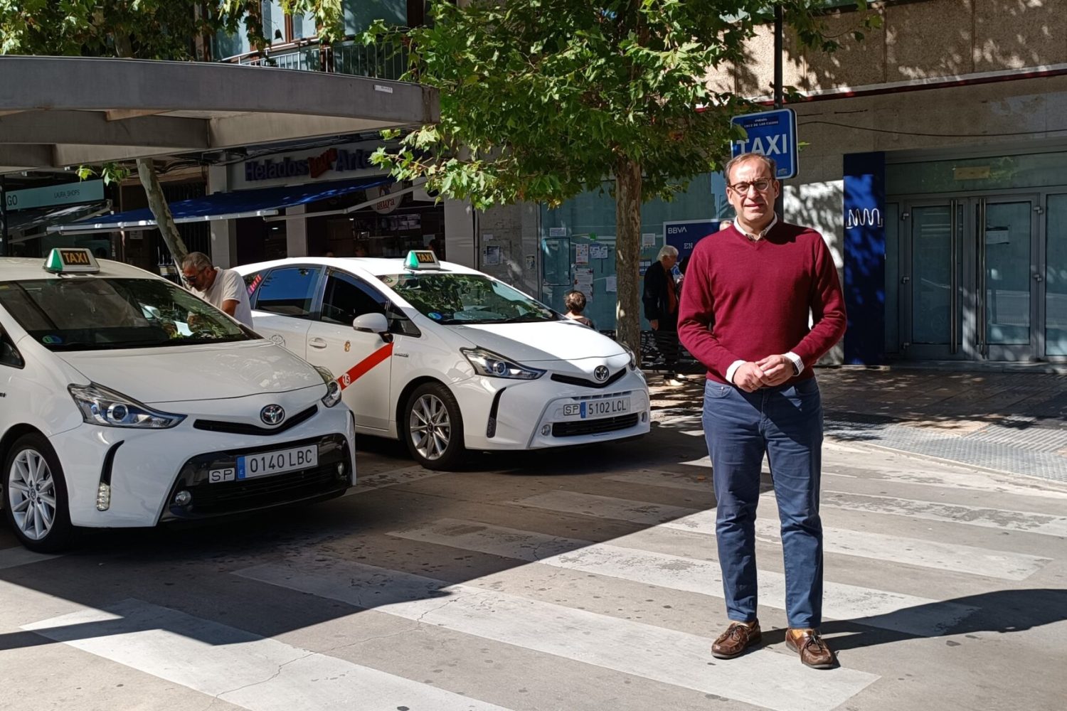 Rafa Mateos propone un plan integral de mejora del taxi en Cáceres