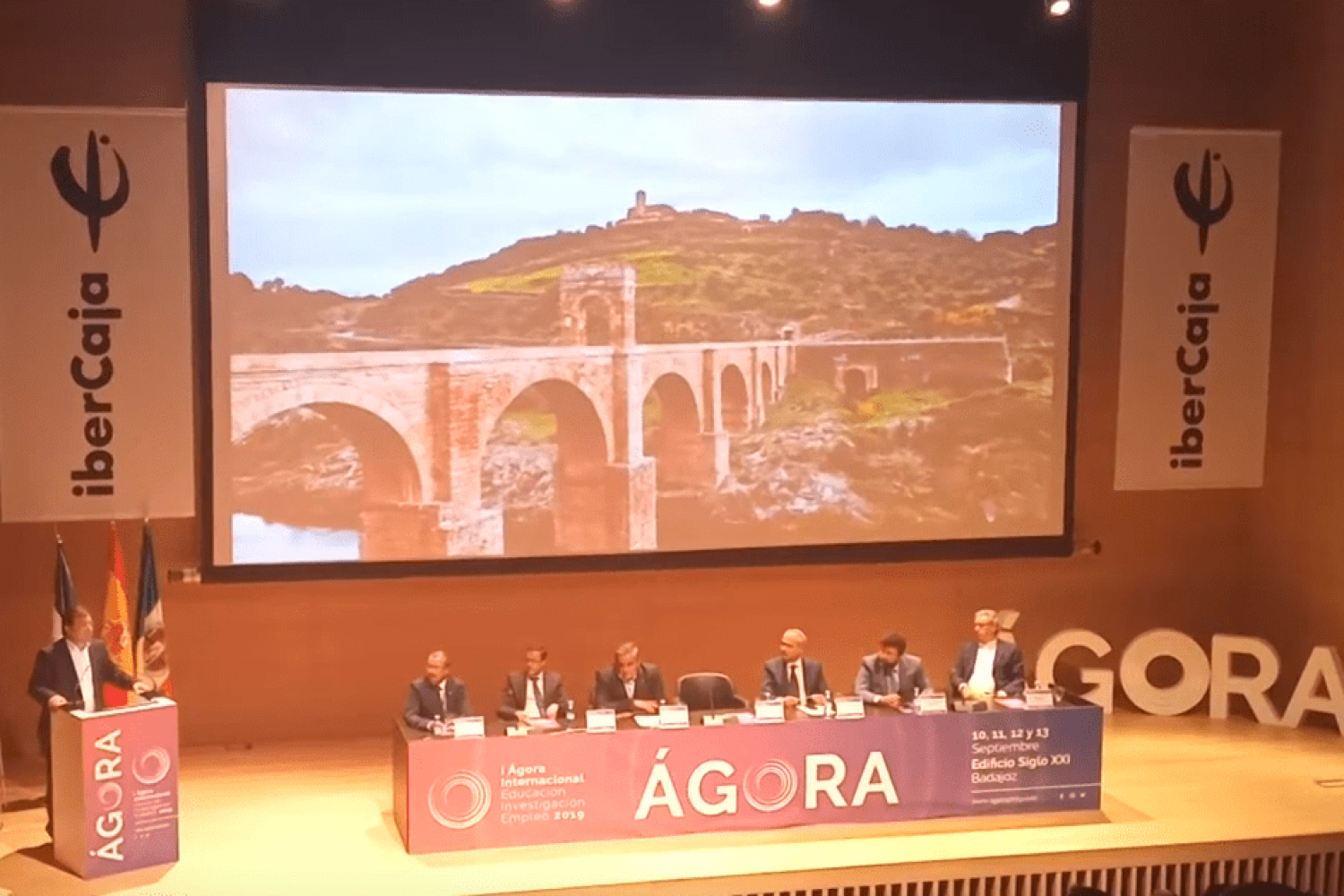 agora 1