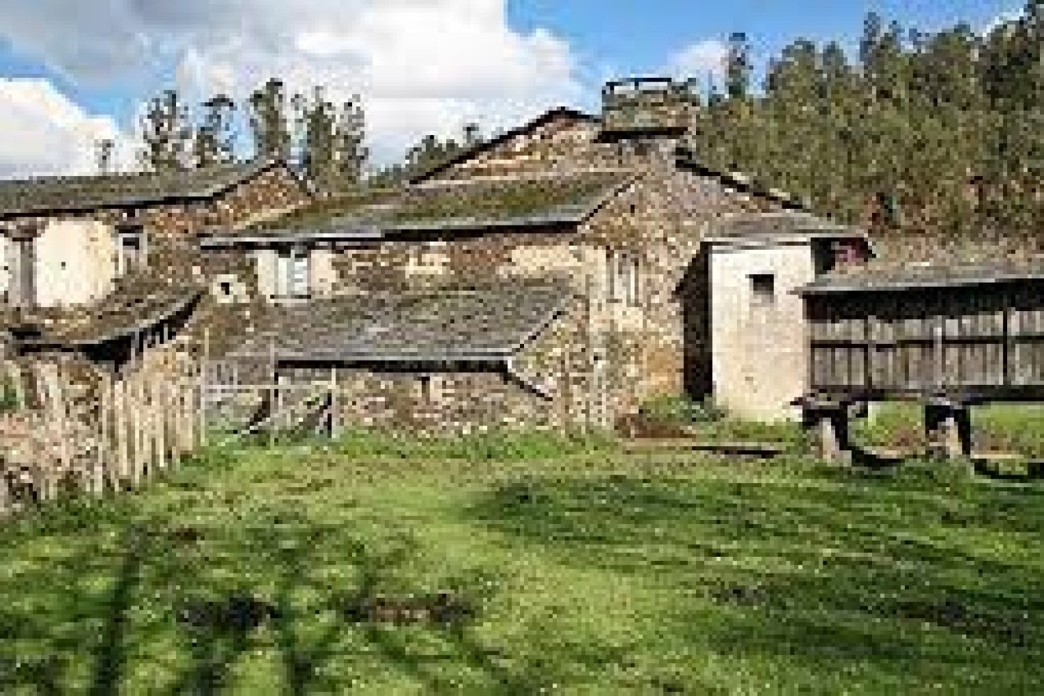 aldea abandonada