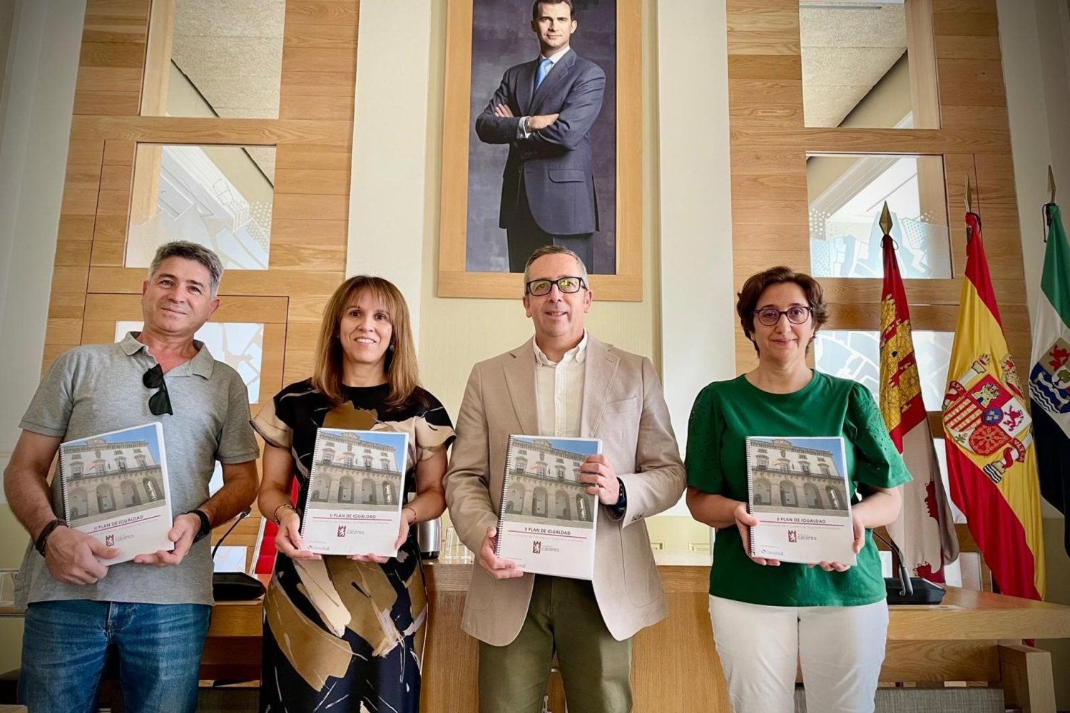 El Ayuntamiento de Cáceres crea una figura laboral para impulsar la igualdad efectiva en la institución