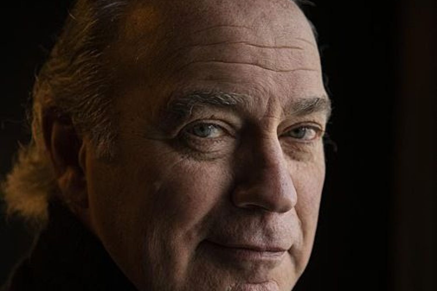 Bertín Osborne: "Paso la aspiradora, friego platos y plancho camisas mucho mejor que mi mujer"